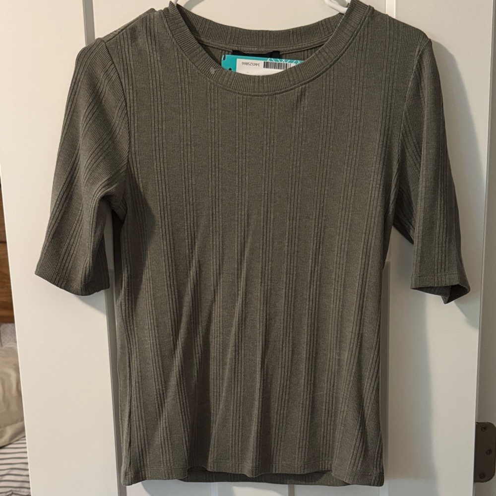 Sanctuary Olive Short Sleeve Ribbed Top
